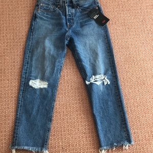 Wedgie Straight Levis Jeans